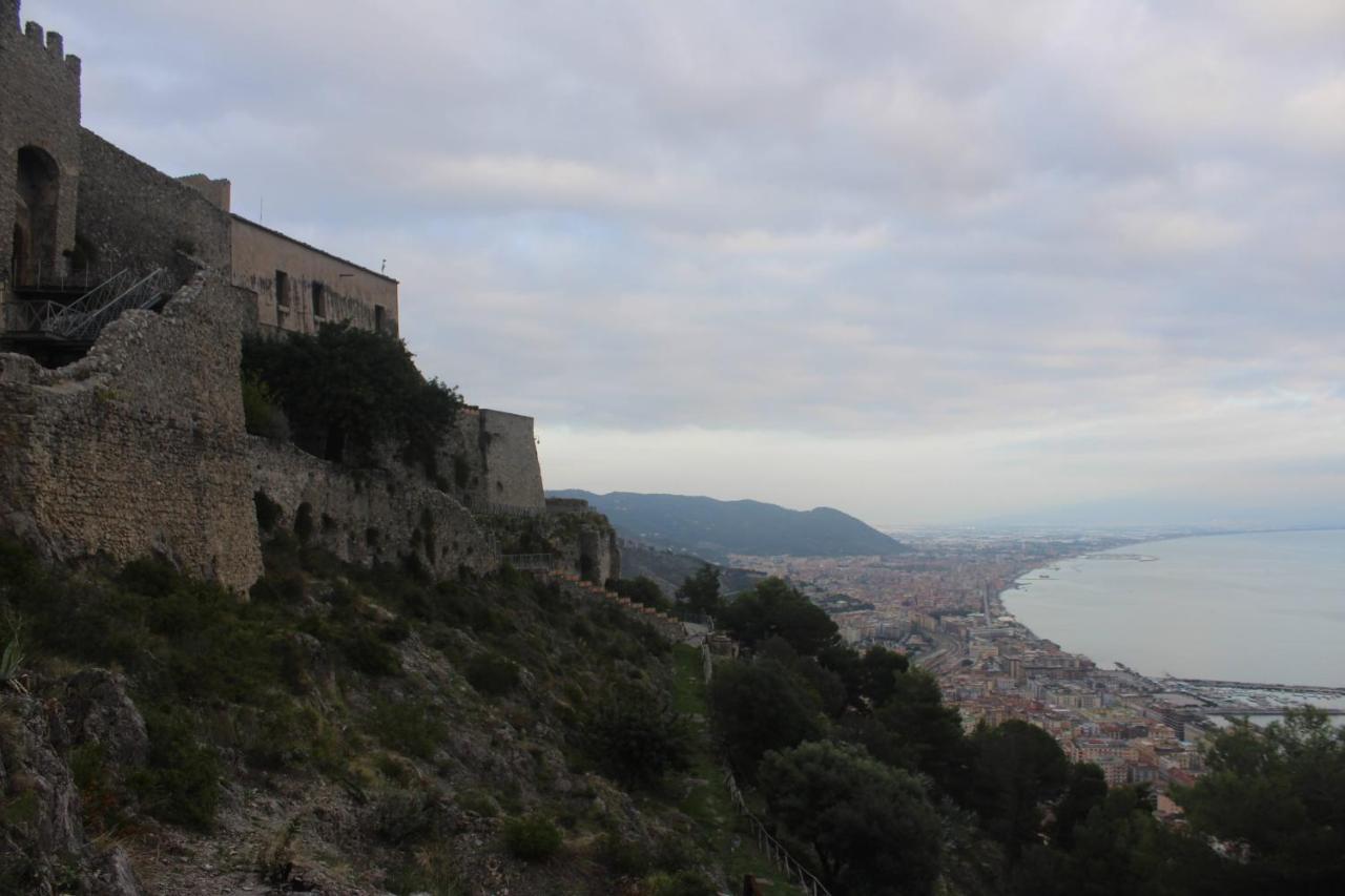 Salerno Experience Hostel Dış mekan fotoğraf